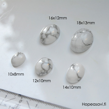 Hauliitti 'Valkoinen marmorimainen kuvio', soikea, 16x12mm, 1 kpl