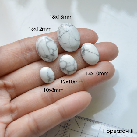 Hauliitti 'Valkoinen marmorimainen kuvio', soikea, 18x13mm, 1 kpl