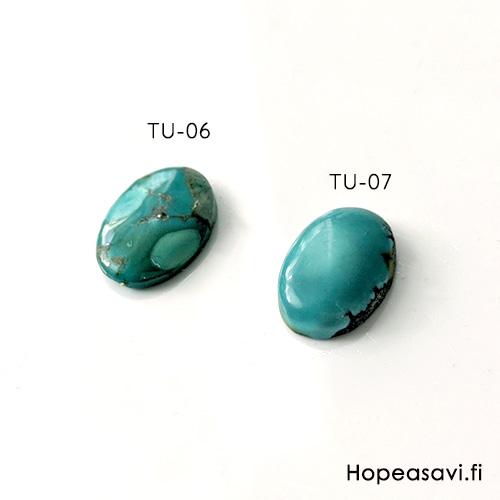 Turkoosi *Tarjous - Uniikki kivi* kuvassa TU-07, pyrhiottu kapussi, v/t, soikea, 14x10mm, 1 kpl